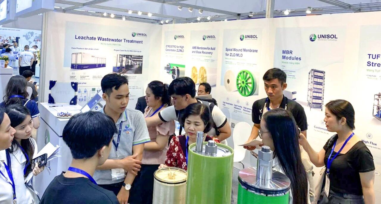 耐酸碱膜等膜组件展示 耐酸碱膜等膜组件展示